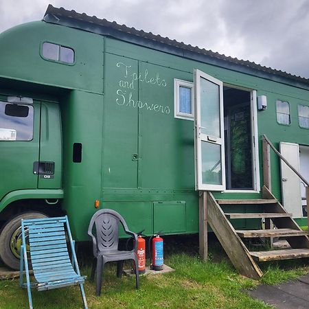 Courtlands Farm Camping And Glamping カンタベリー エクステリア 写真